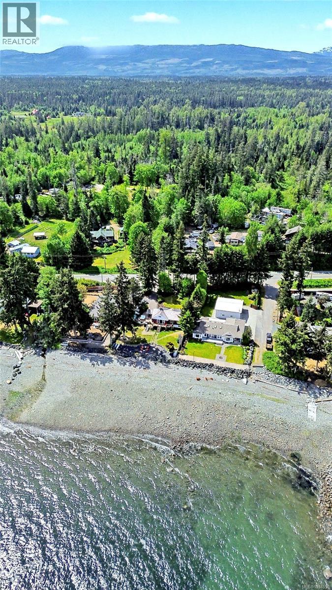 4123 Island Hwy S - 68