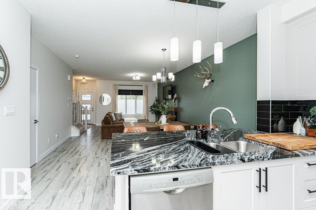 721 BERG LO - Photo 17