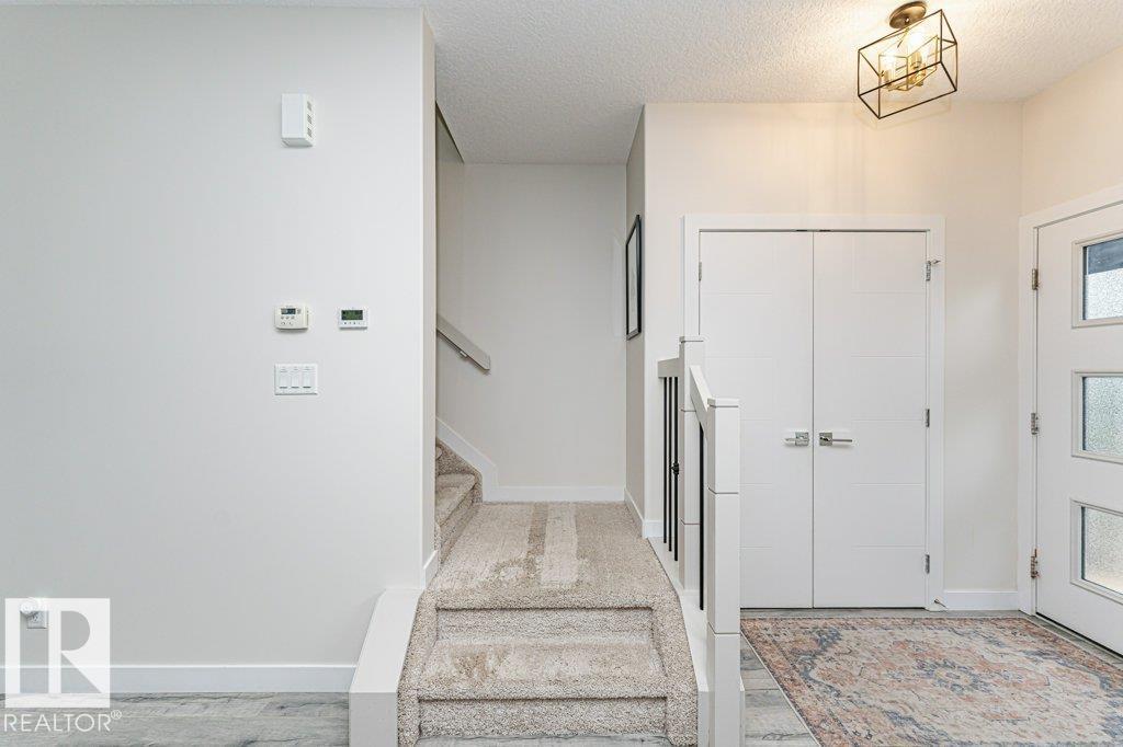 721 BERG LO - Photo 20