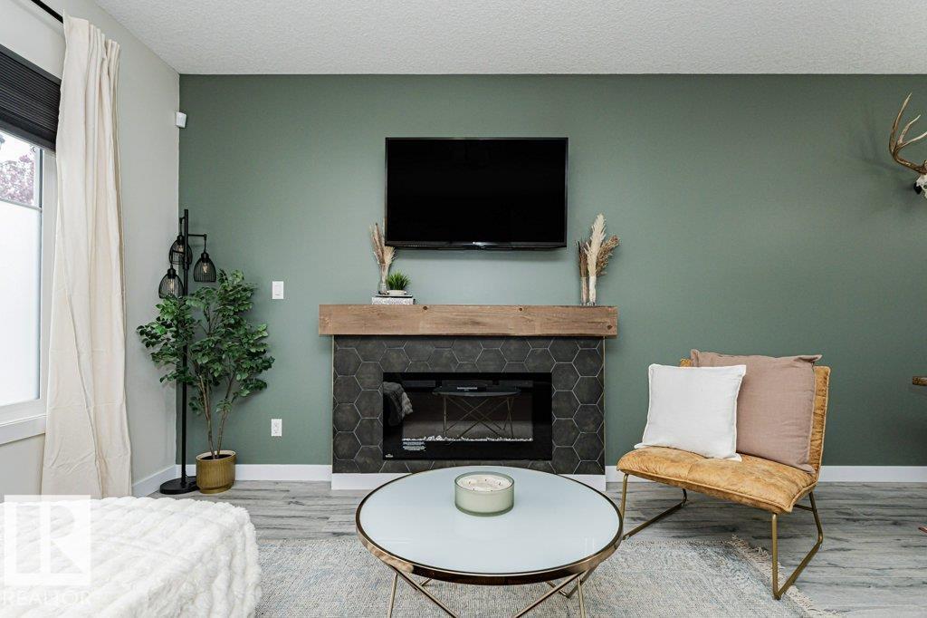 721 BERG LO - Photo 6