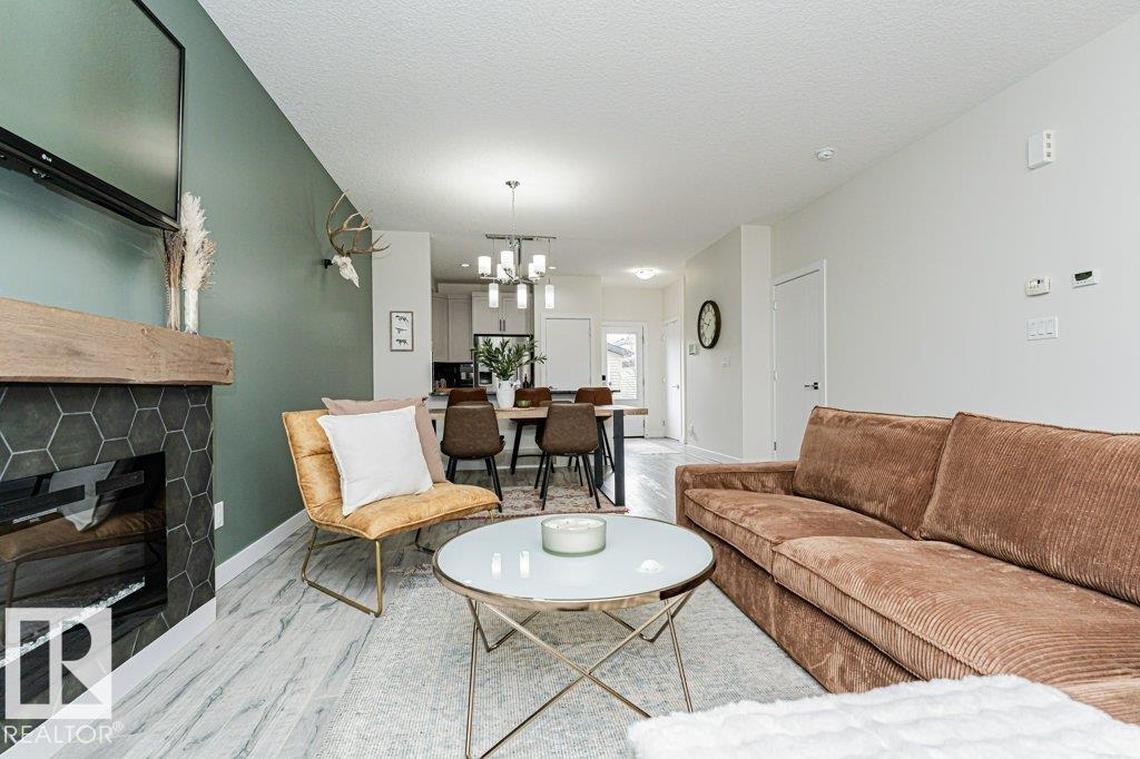 721 BERG LO - Photo 7