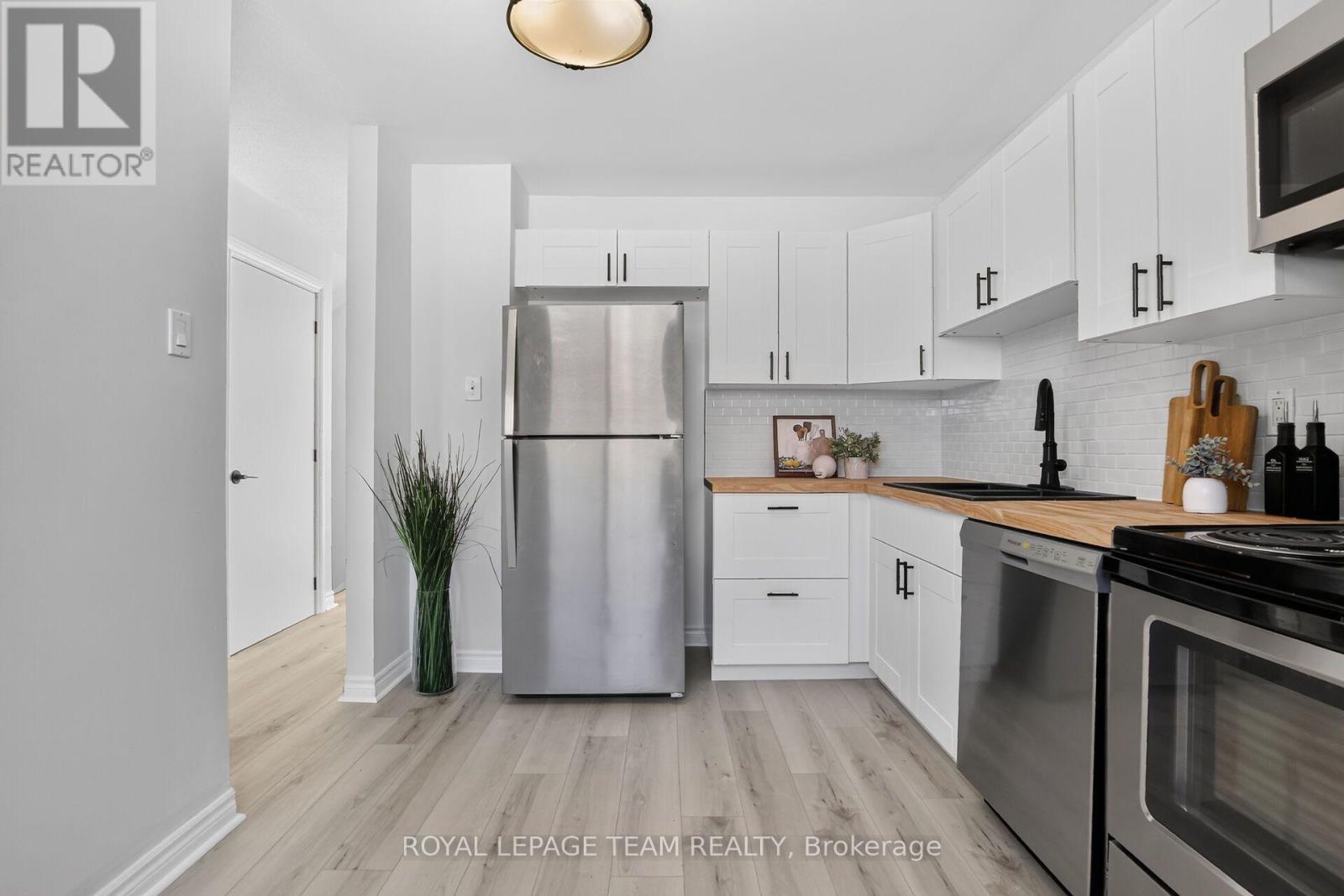 120 MCCLINTOCK WAY - Image 10