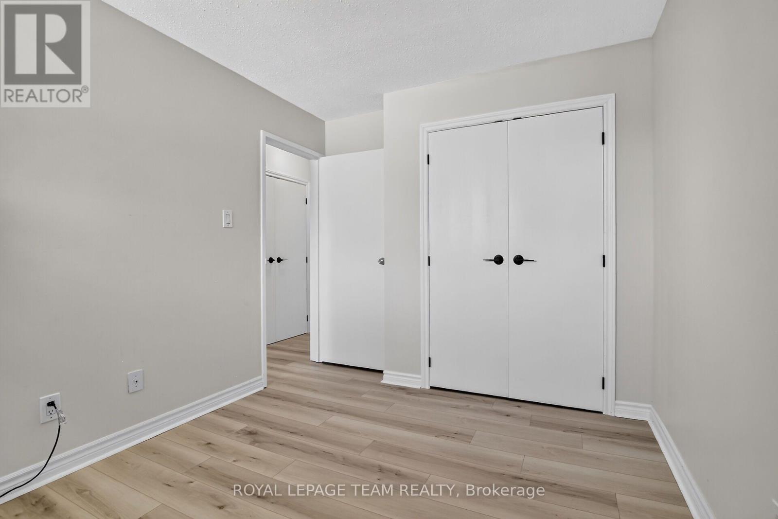 120 MCCLINTOCK WAY - Image 39