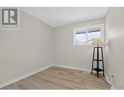 120 Mcclintock Way, Ottawa, ON K2L2A4 Photo 37