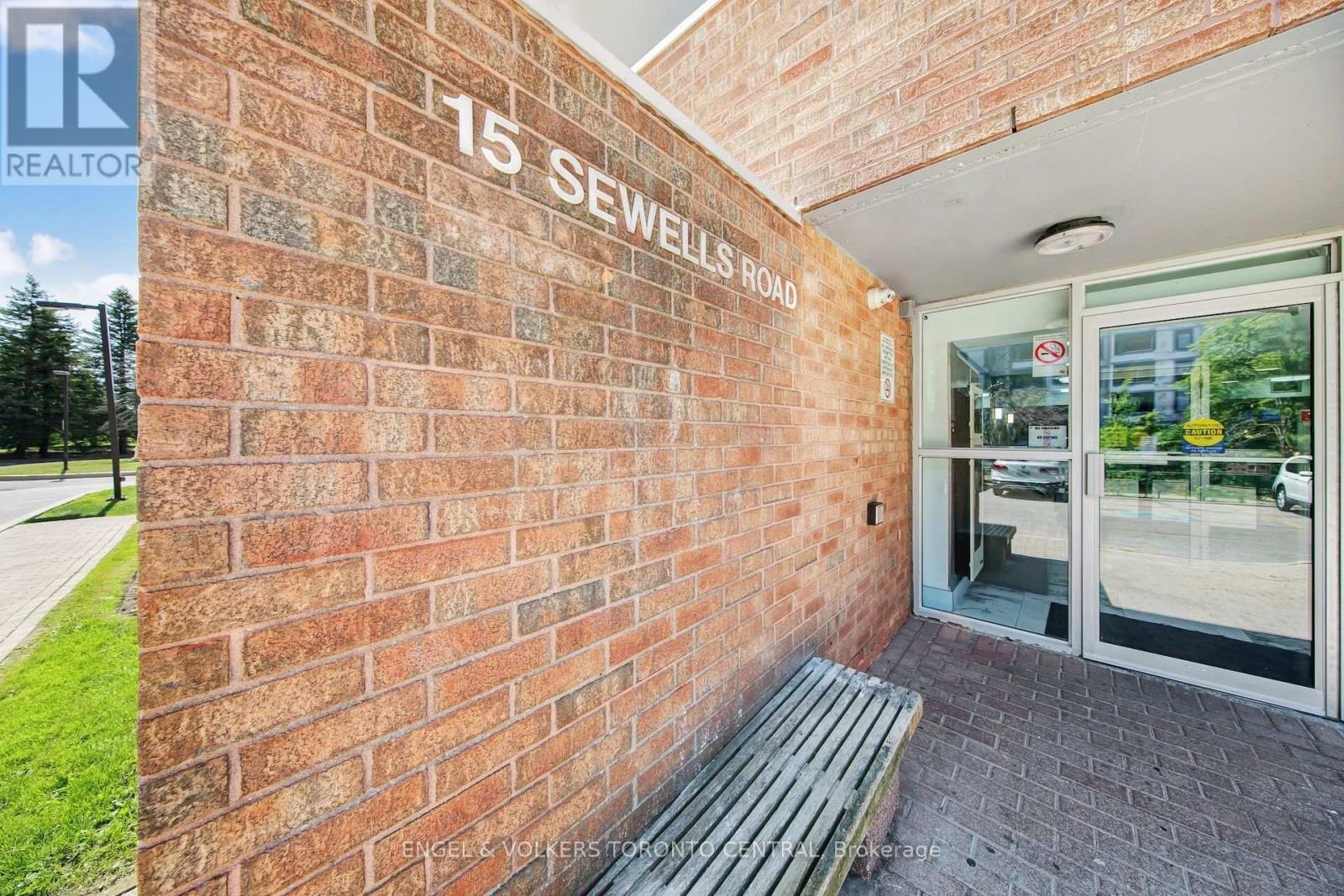 #606 15 SEWELLS ROAD - 2