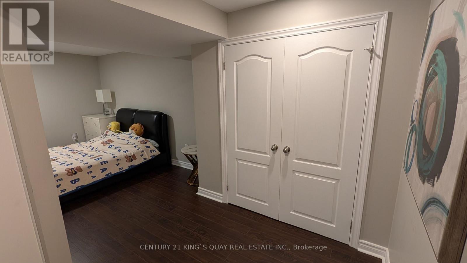 13 EVARIDGE DRIVE - 17