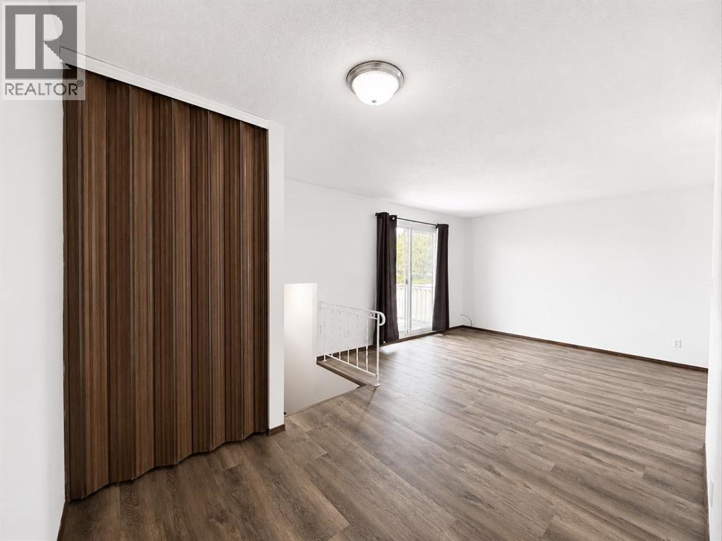 4801, 4805 52 Street - Image 6