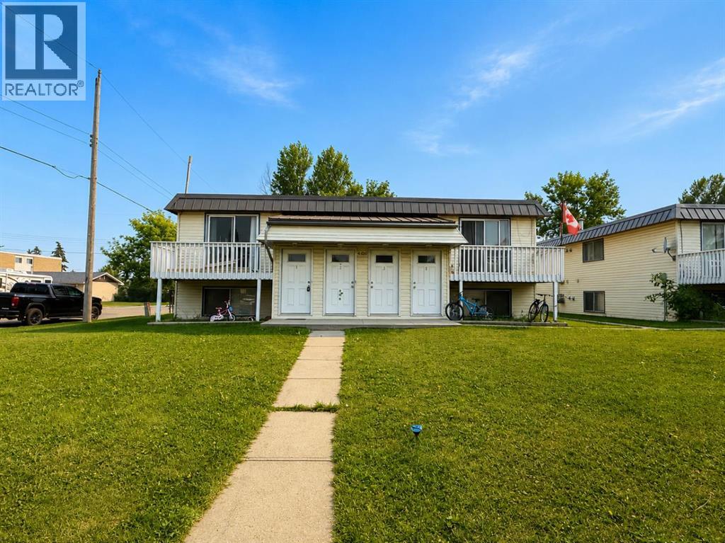 4801, 4805 52 Street - 2