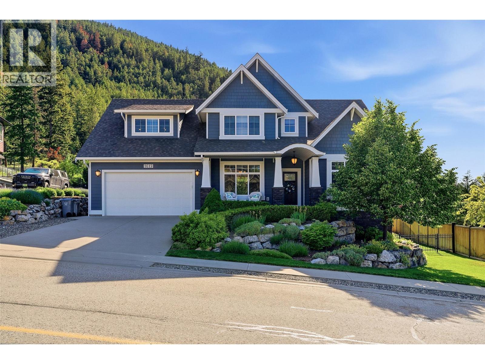 1619 Cheakamus Drive - 1