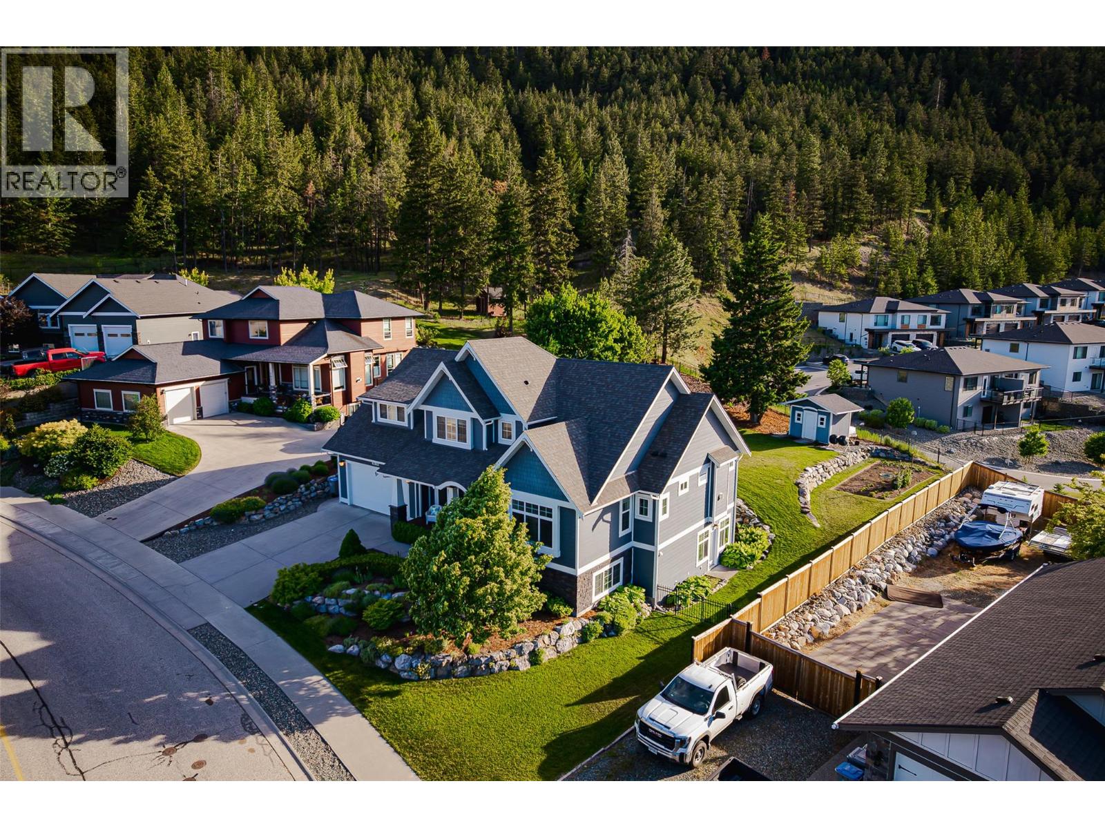 1619 Cheakamus Drive - 2