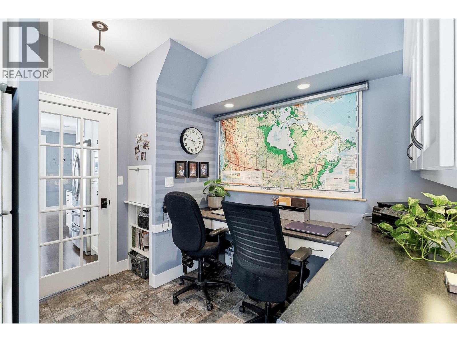 1619 Cheakamus Drive - 32