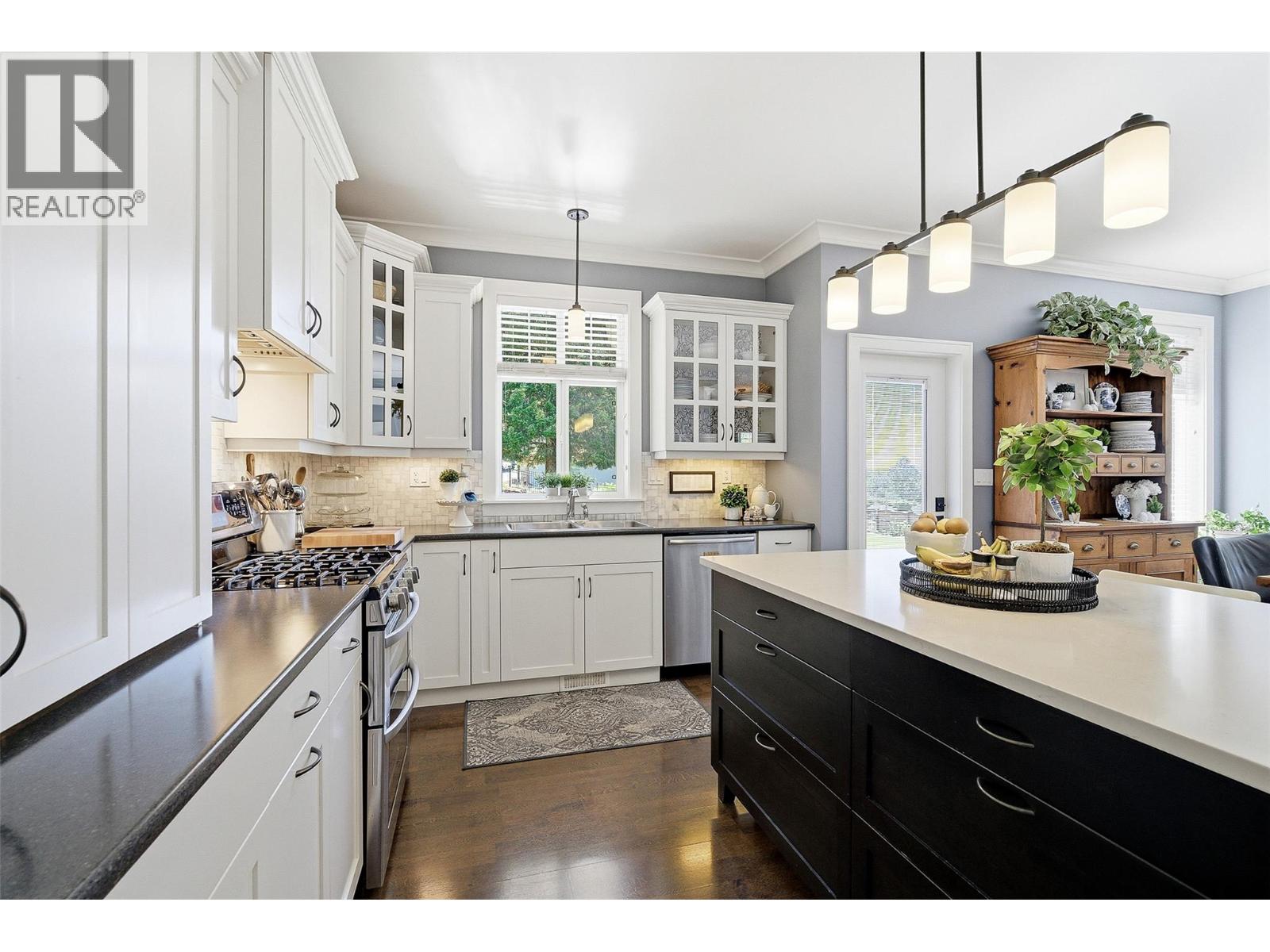 1619 Cheakamus Drive - 29