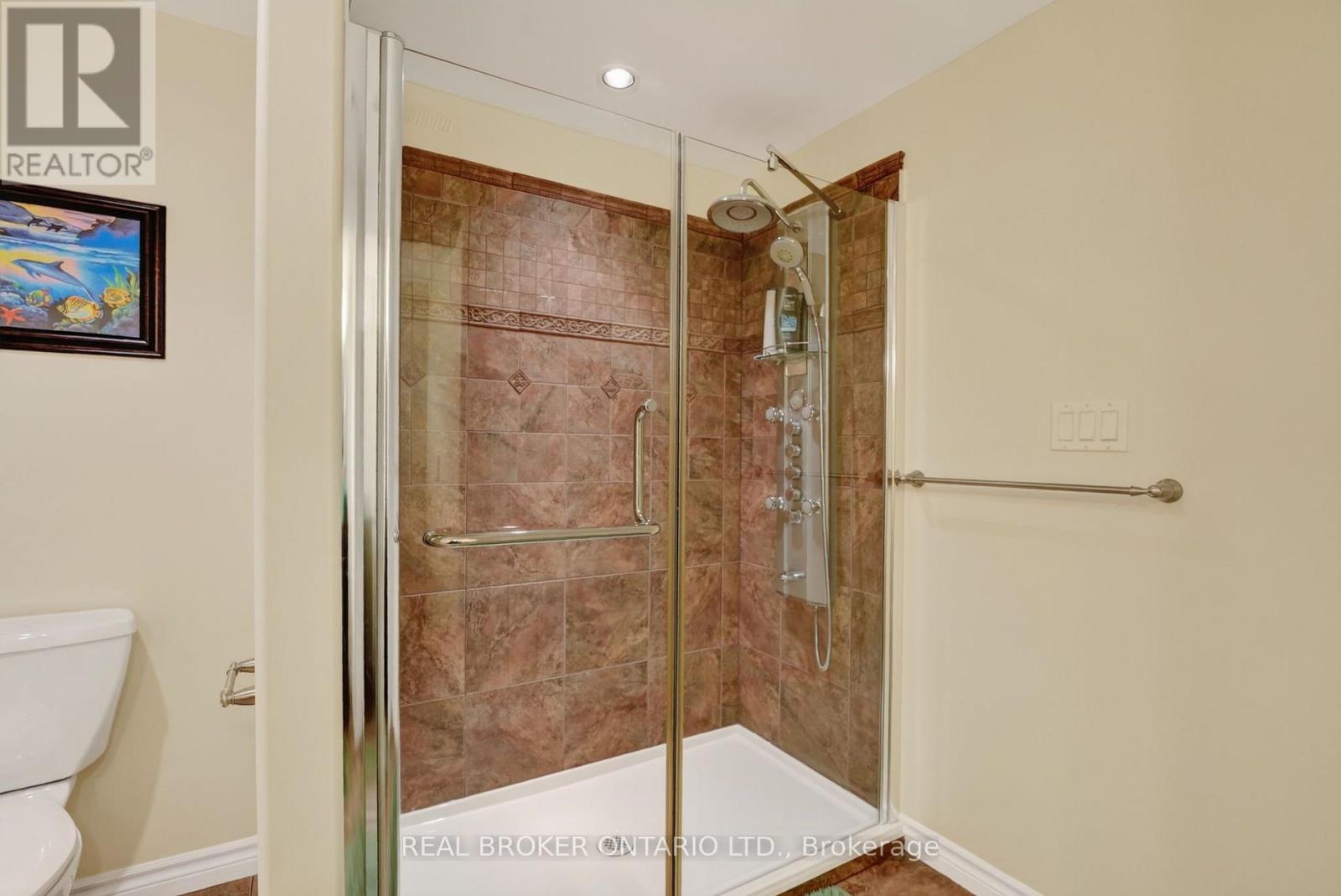 157 FAIRLOP WAY - Image 44