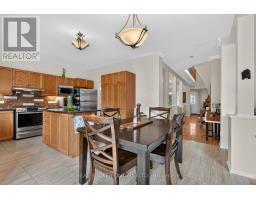 Kitchen - 157 Fairlop Way, Ottawa, ON K2J5B8 Photo 11