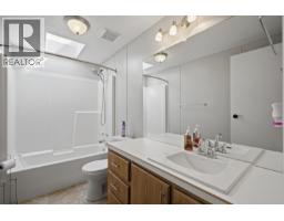 22 803 Hodgson Road, Williams Lake, BC V2G3R2 Photo 9
