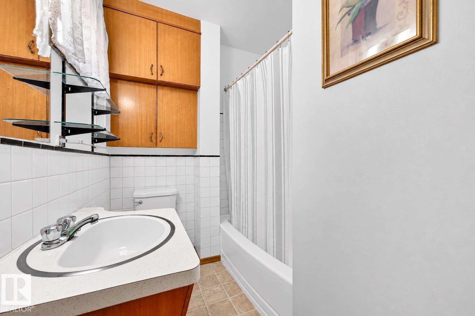 11327 91 ST NW - 18