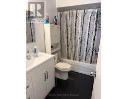18 Goodfellow Street, Whitby, ON L1P1C4 Photo 17