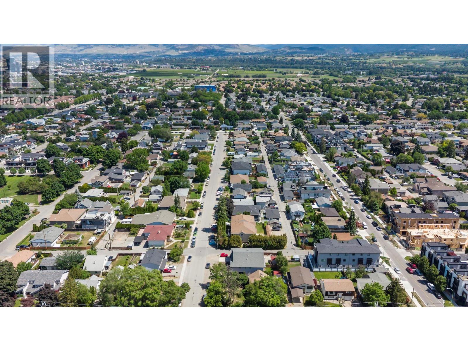 2435 Richter Street - 10
