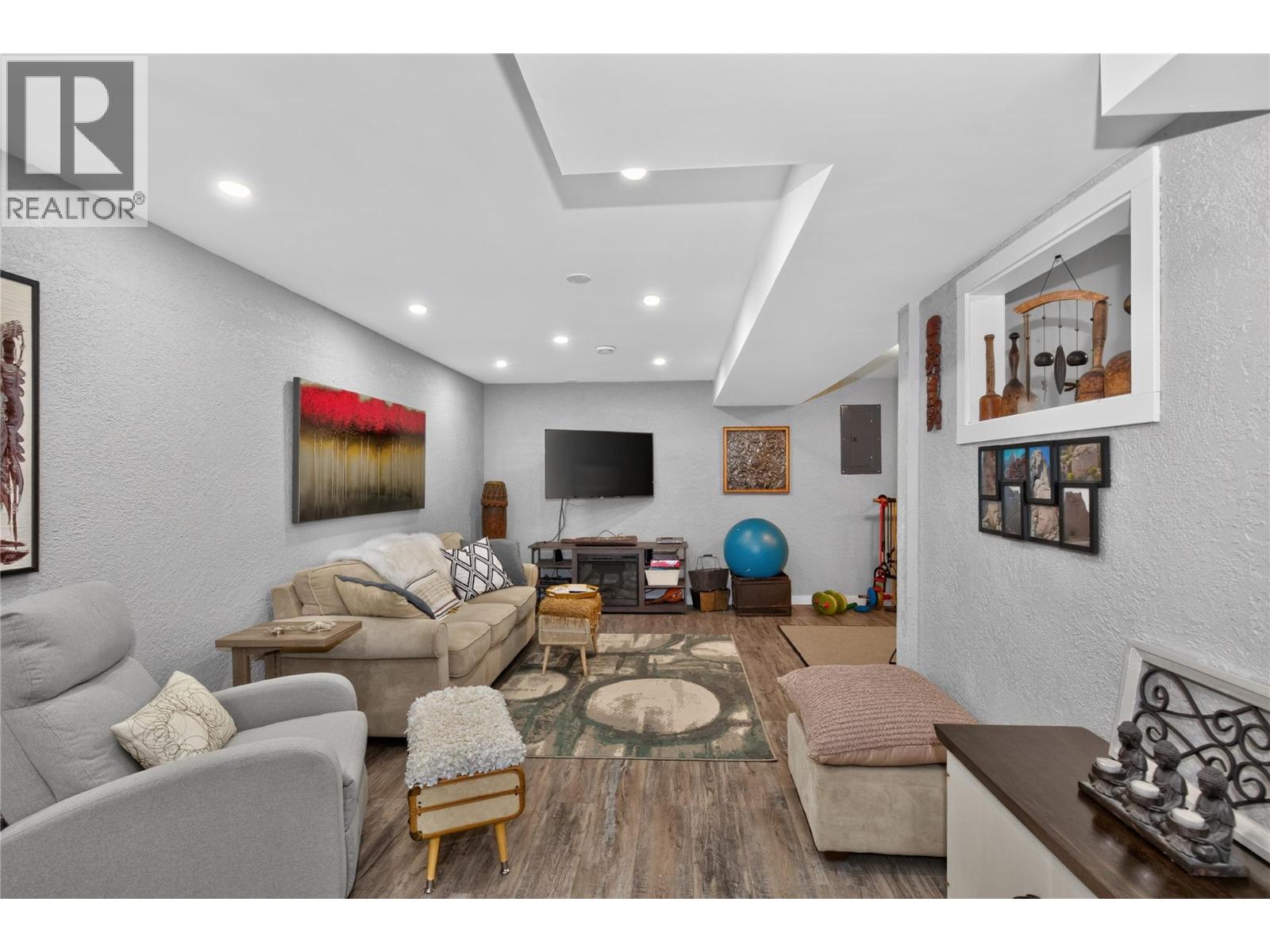 1906 23 Avenue - 40