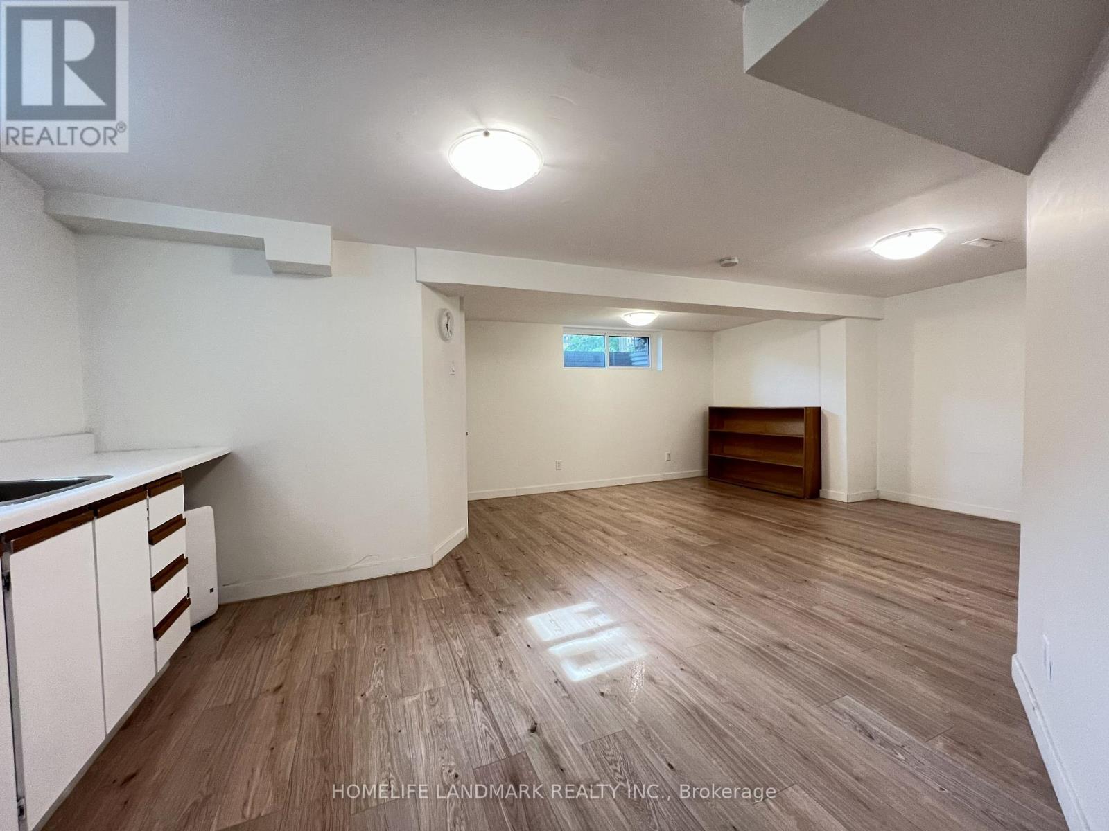 29 TILLPLAIN ROAD - Image 39
