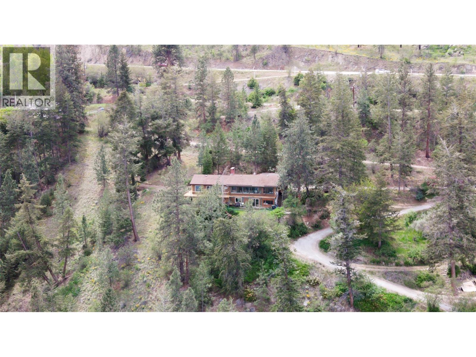 7260 Highway 97 S, Peachland