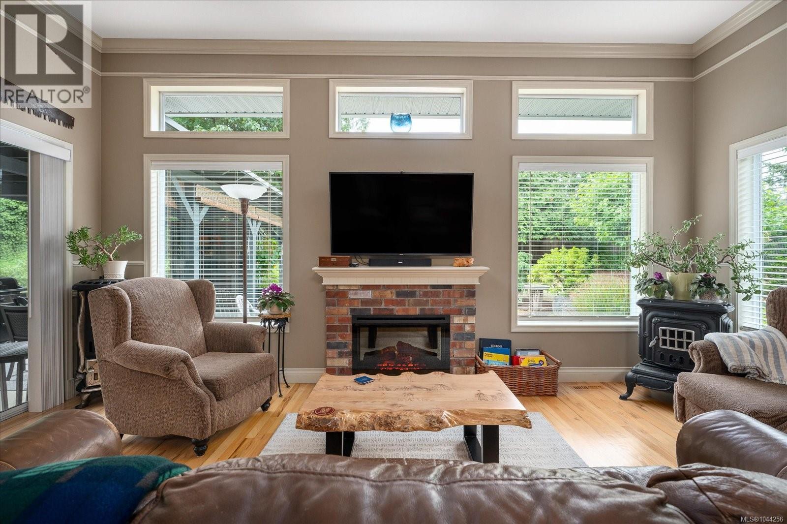 280 Butler Ave - 21