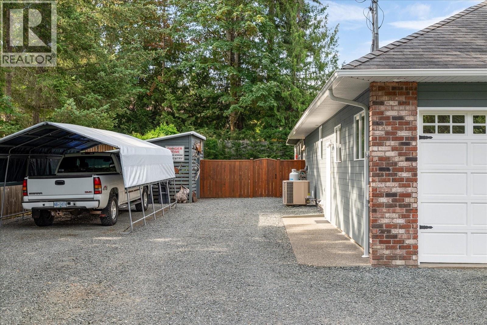 280 Butler Ave - 39