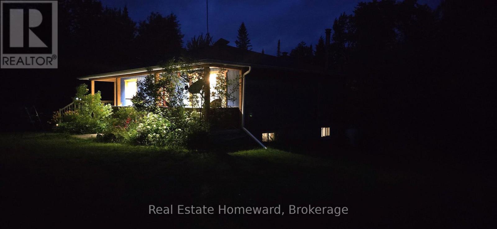 2896 BRUNEL ROAD - 36