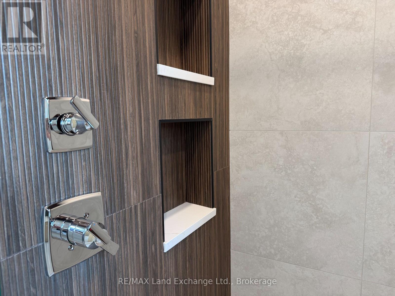 926 BOGDANOVIC WAY - 26