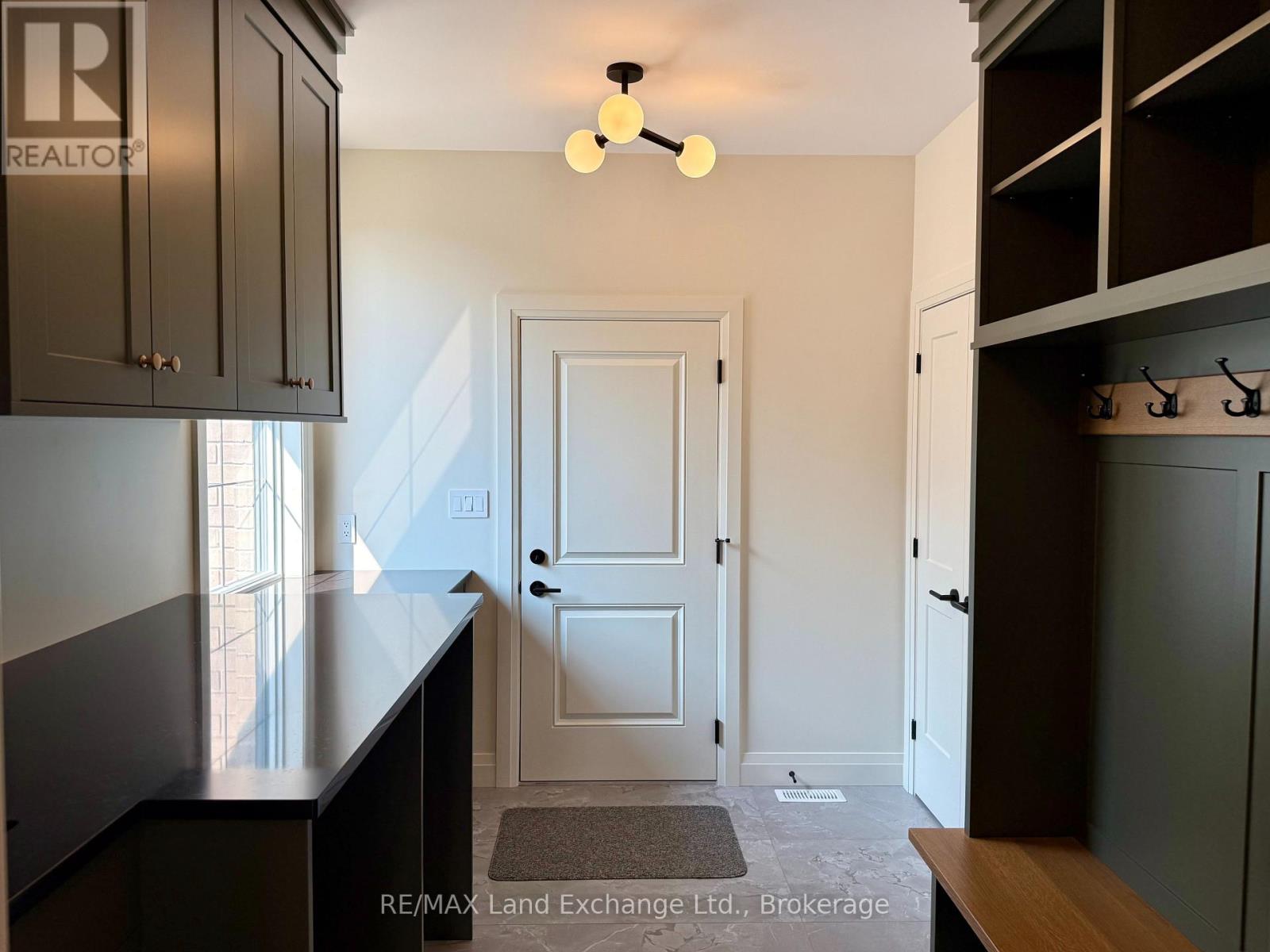 926 BOGDANOVIC WAY - 16