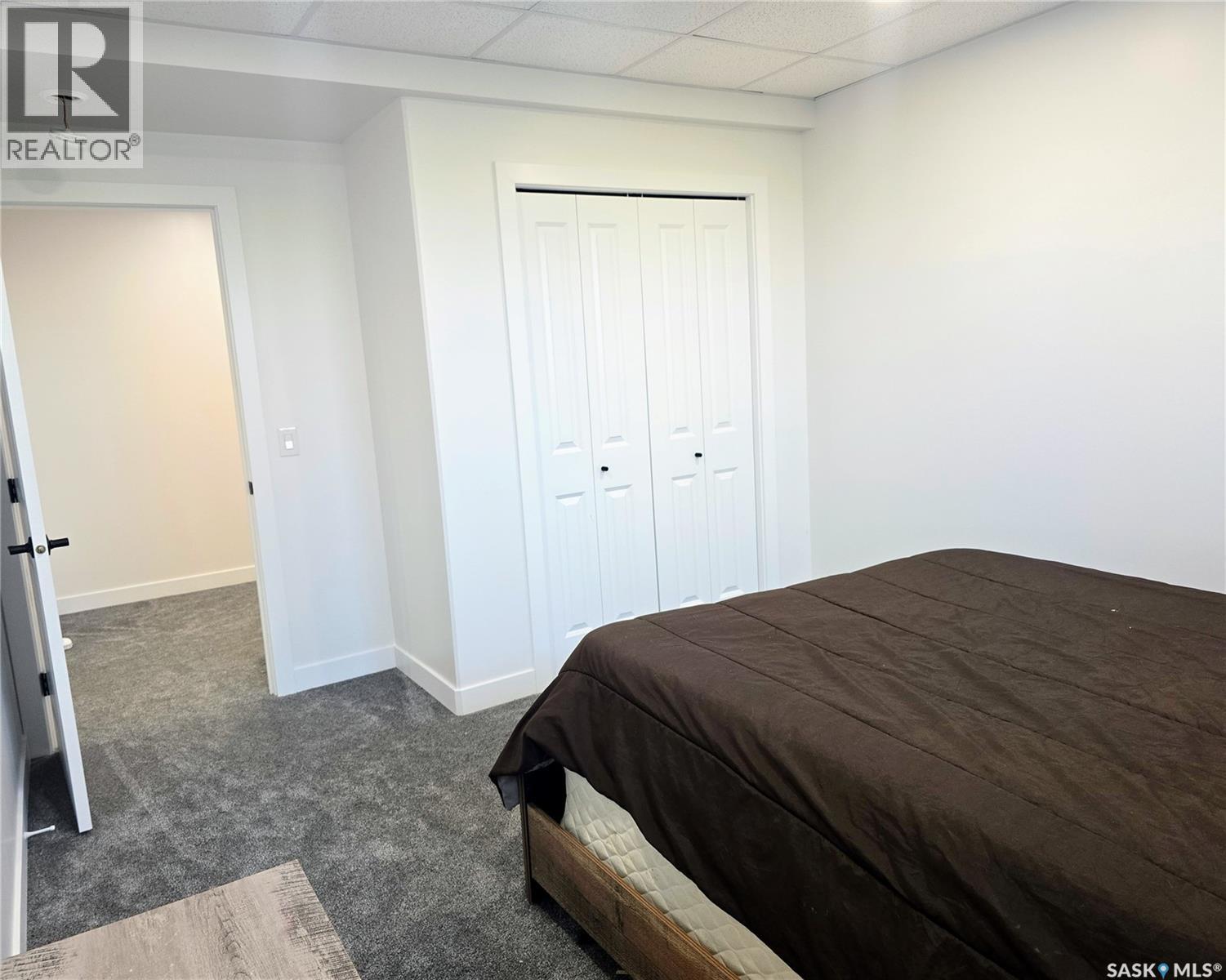 8 George Drive - Image 39
