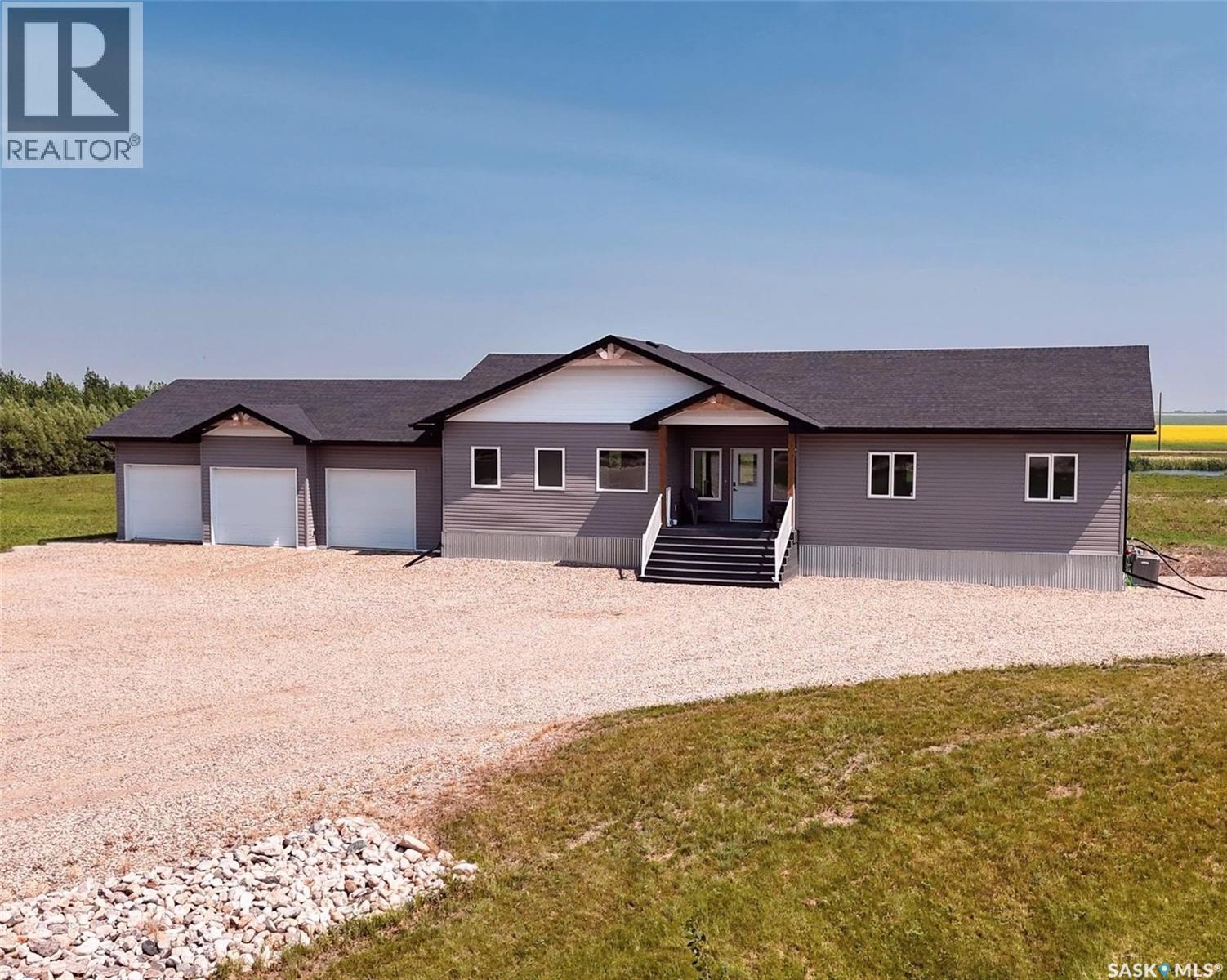 8 George Drive - Image 46