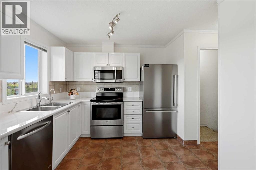 249 Citadel Point NW - 12
