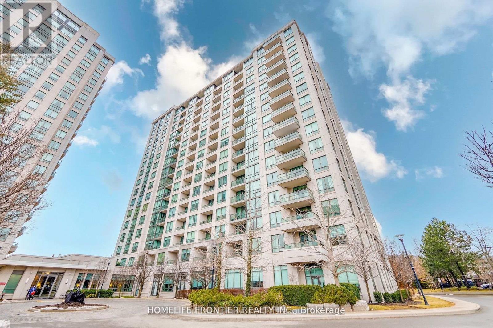 1111 - 100 PROMENADE CIRCLE