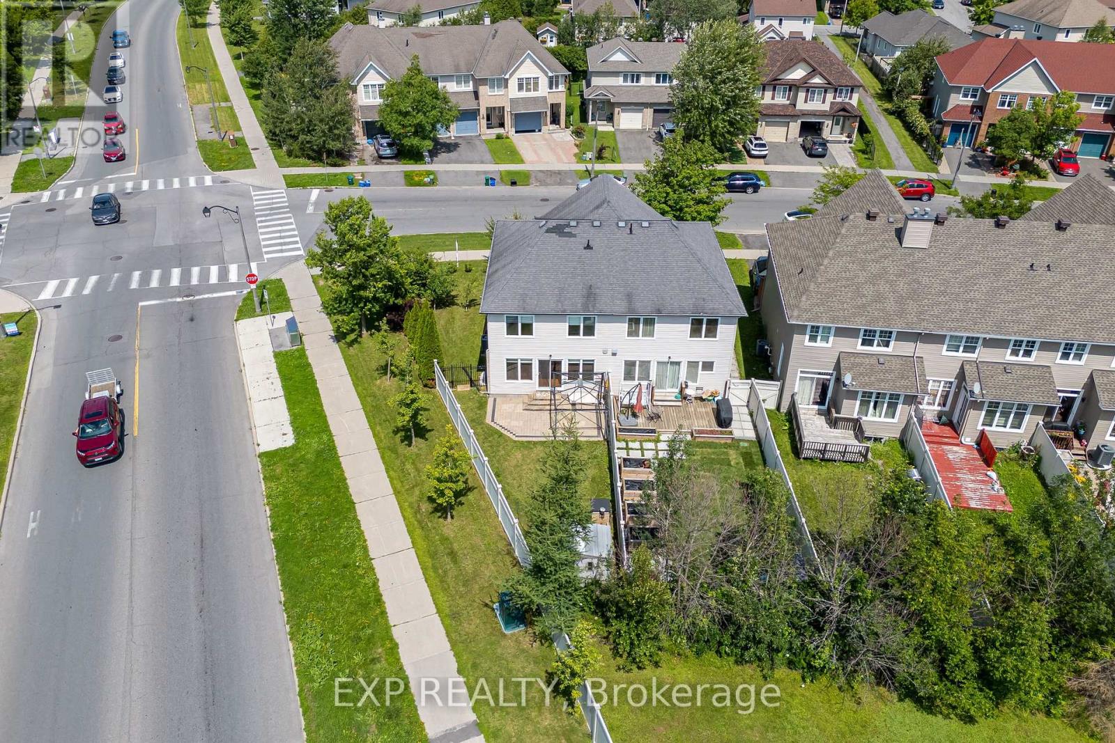 4220 KELLY FARM DRIVE - 41
