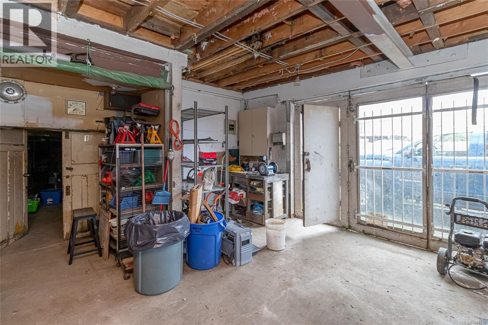 451 Irwin St - 15