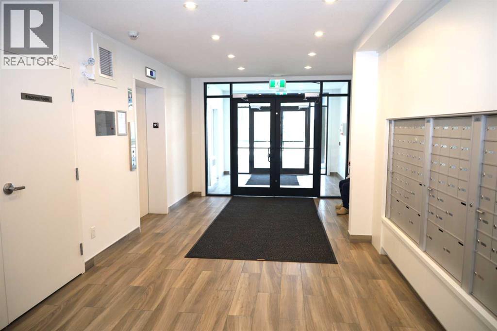 #106 70 Sage Hill Walk NW - 5