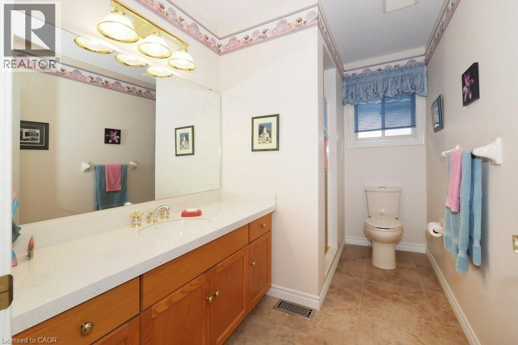 137 FOXBORO Drive - 22