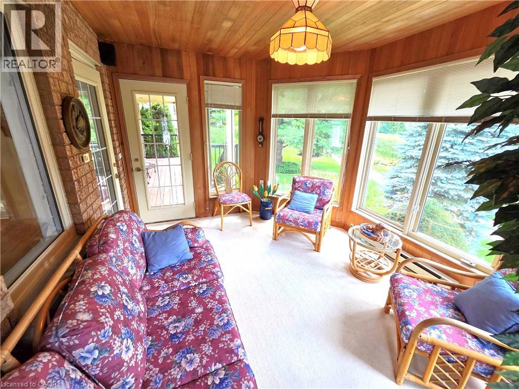 137 FOXBORO Drive - 13