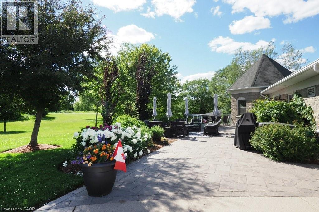 137 FOXBORO Drive - 37