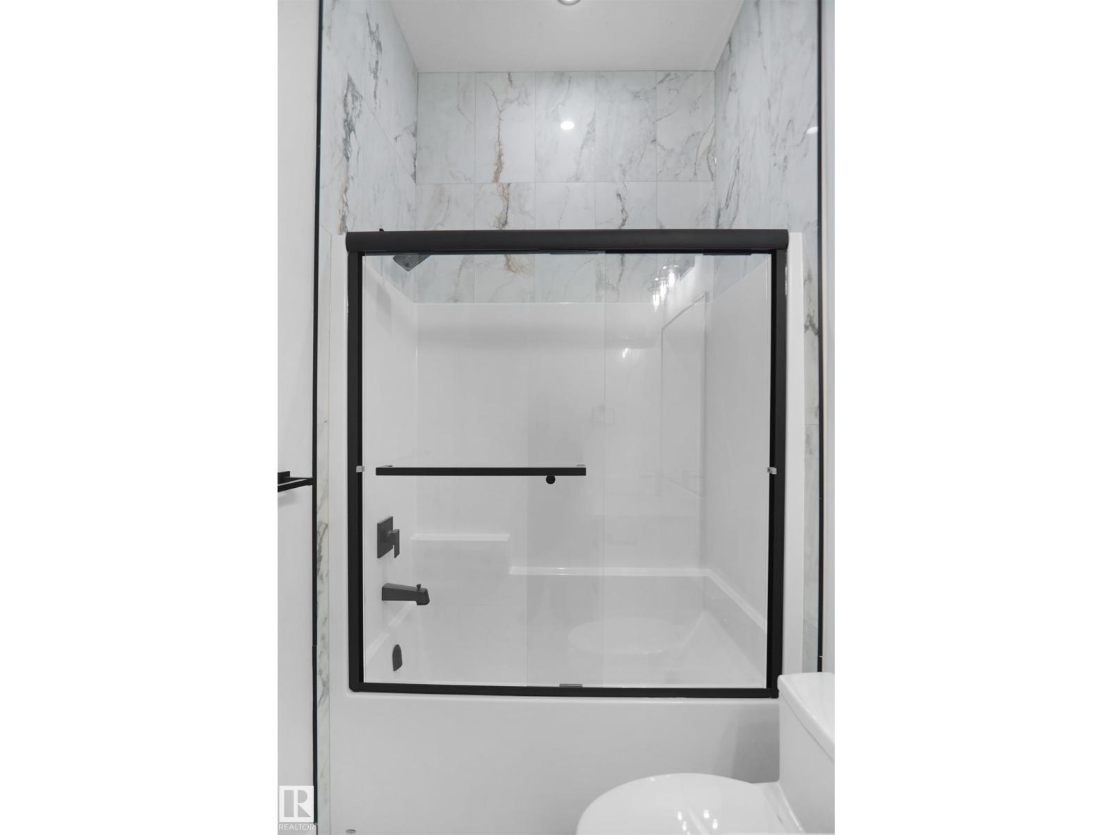 162 EDGEWATER Circle - Photo 47