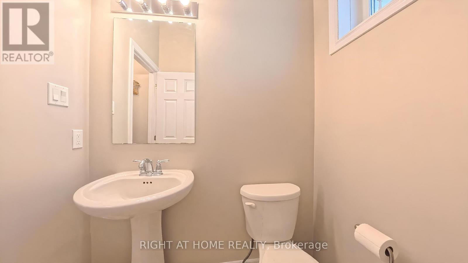 3 Bed, 3 Bath House for Sale in Ottawa – 566 DUNDONALD DRIVE, Ottawa – MLS# X13607080 - Image 14
