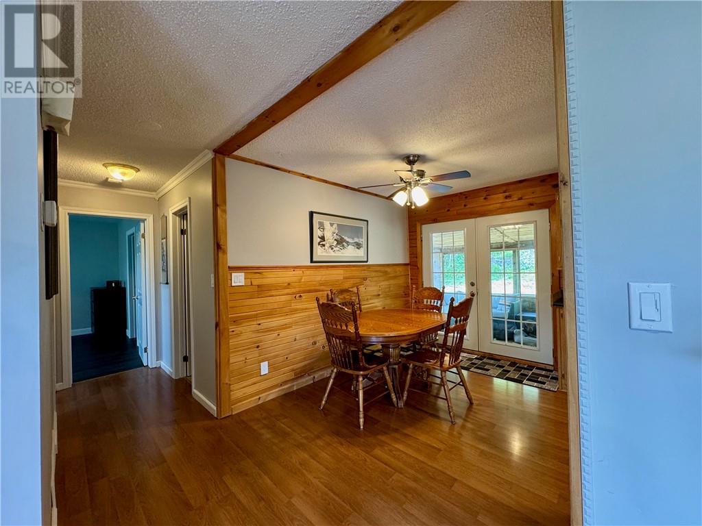 316 Allan Street - 21