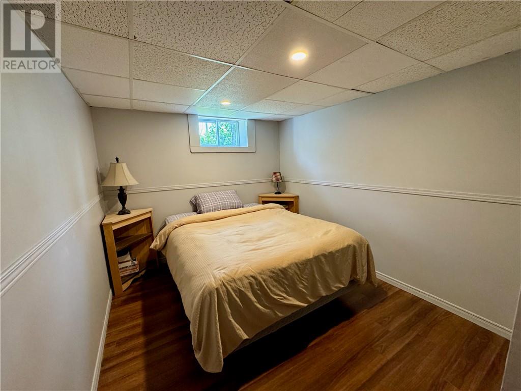 316 Allan Street - 41
