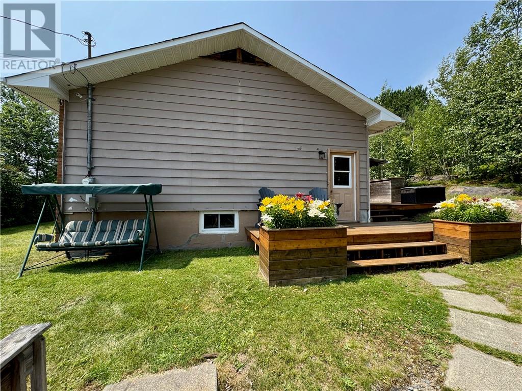 316 Allan Street - 6