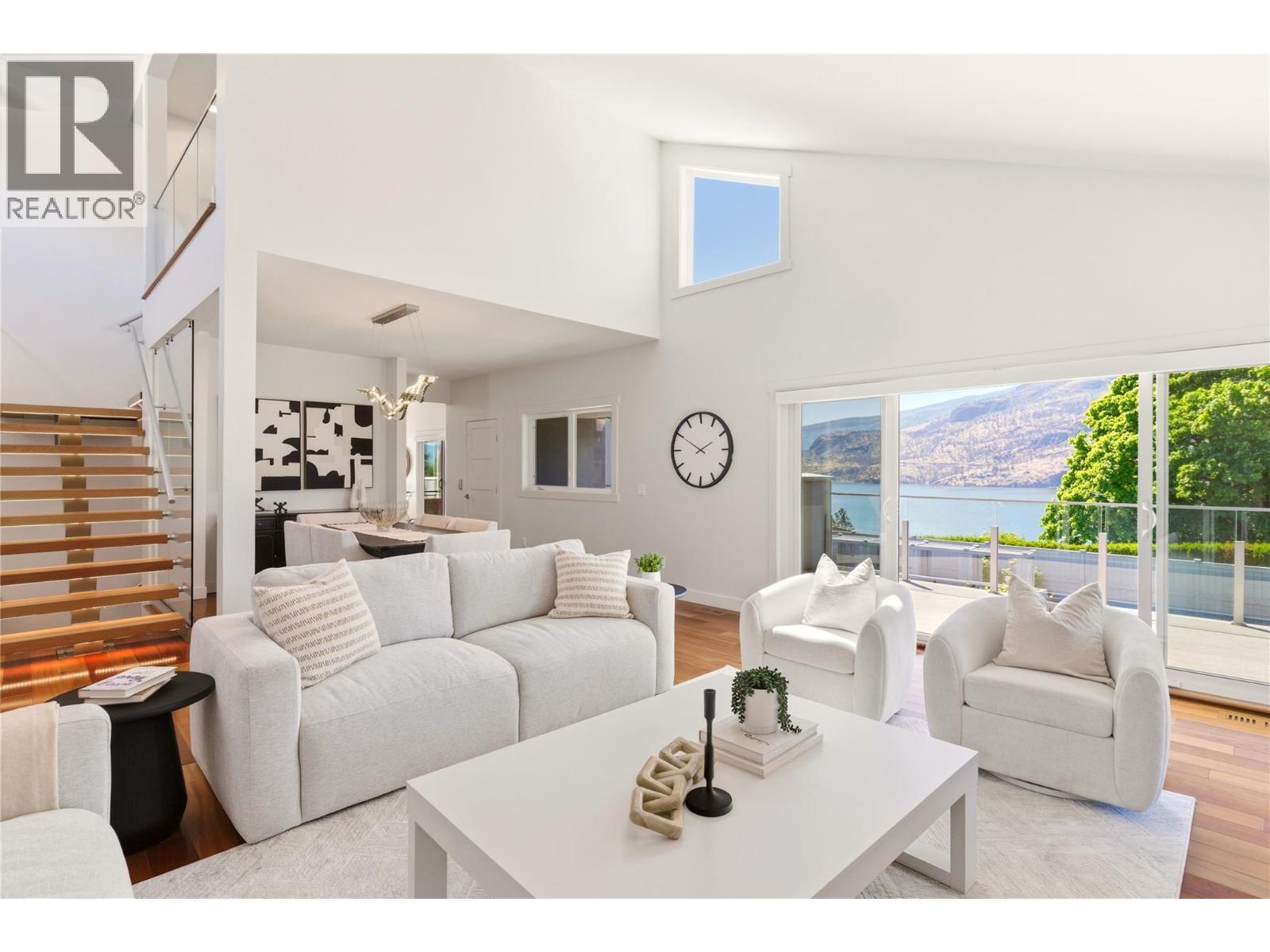 2090 Bennett Road - 16