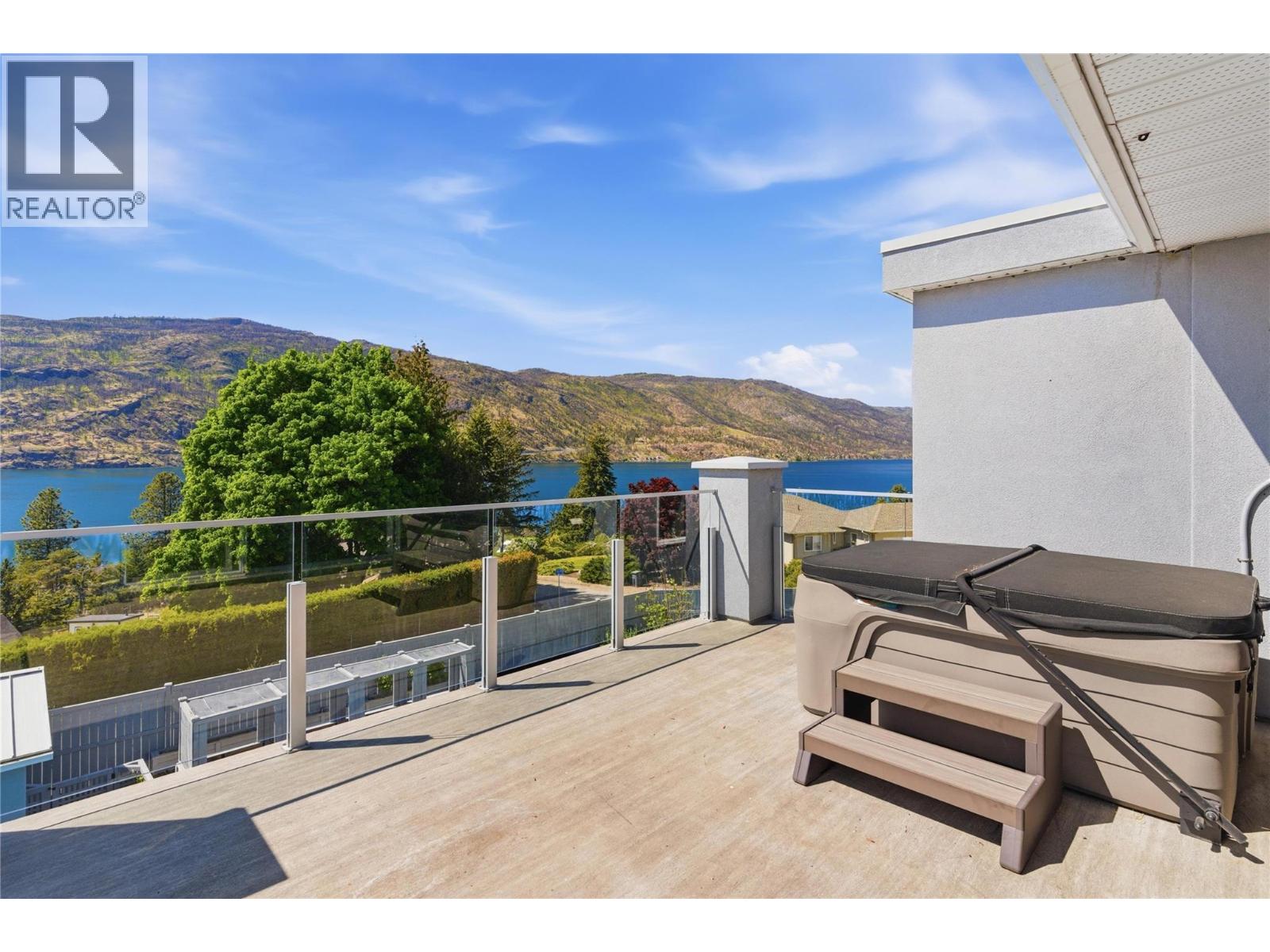  2090 Bennett Road, Kelowna