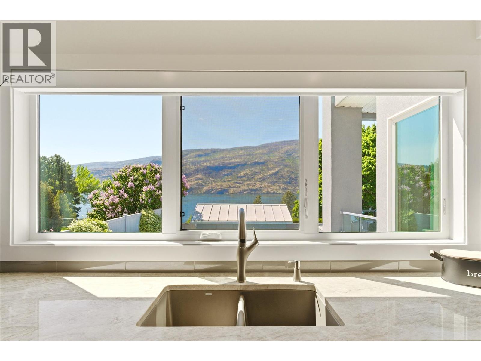  2090 Bennett Road, Kelowna