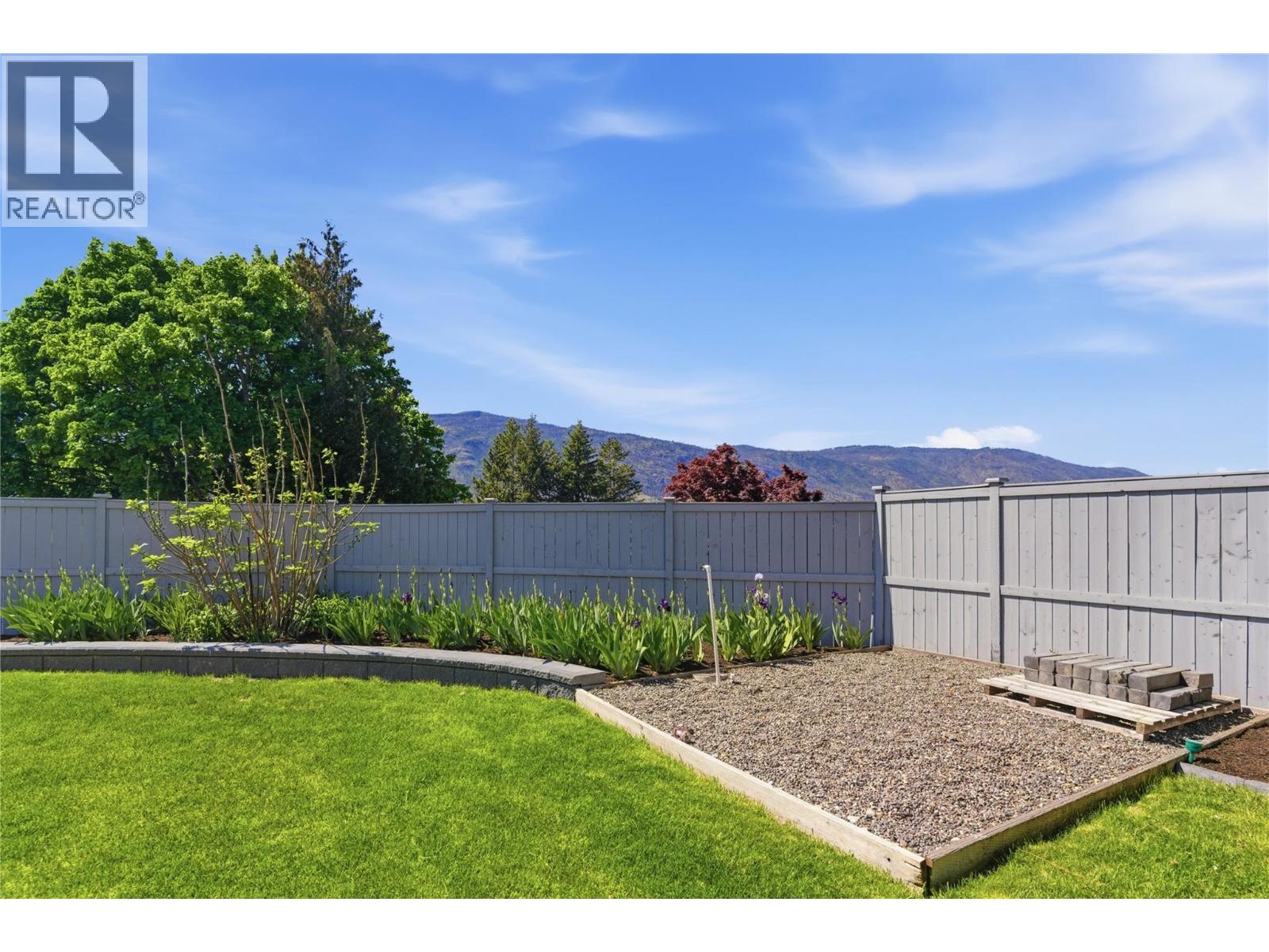2090 Bennett Road - 47