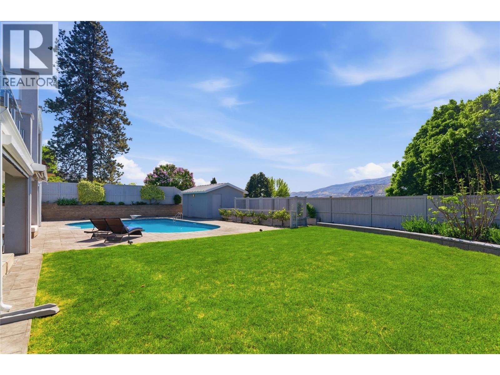  2090 Bennett Road, Kelowna